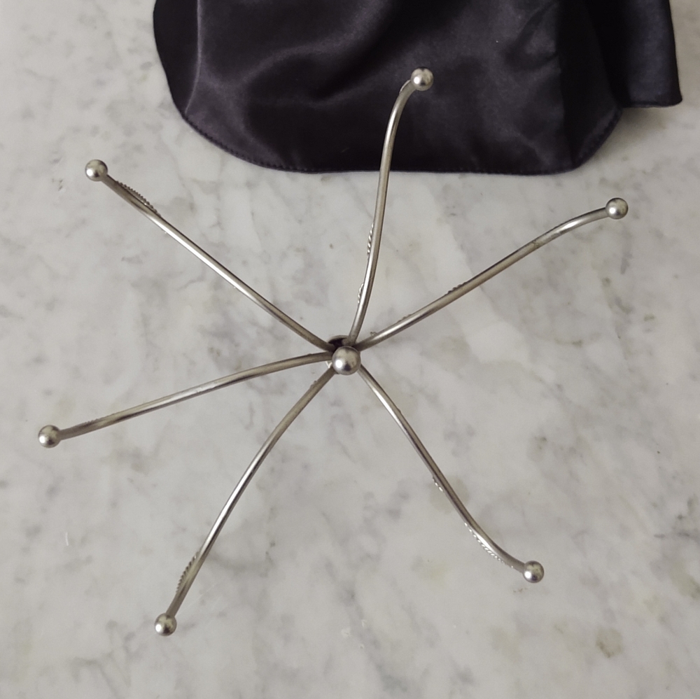 Mannequin Jewelry Organizer - image 5